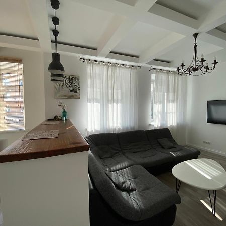 جومل Bright Apartment المظهر الخارجي الصورة